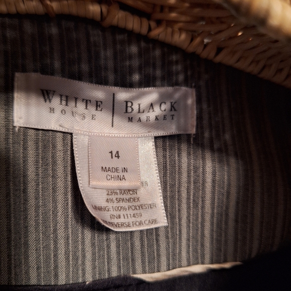 WHBM Gray Pinstriped Cropped Blazer Ladies 14 Office Secretary Modern - Picture 3 of 3